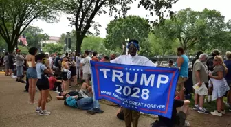 Trump, Amerikan Ordusu'nun 250. Yıl Geçit Töreninde Protestoculara Gözdağı Verdi